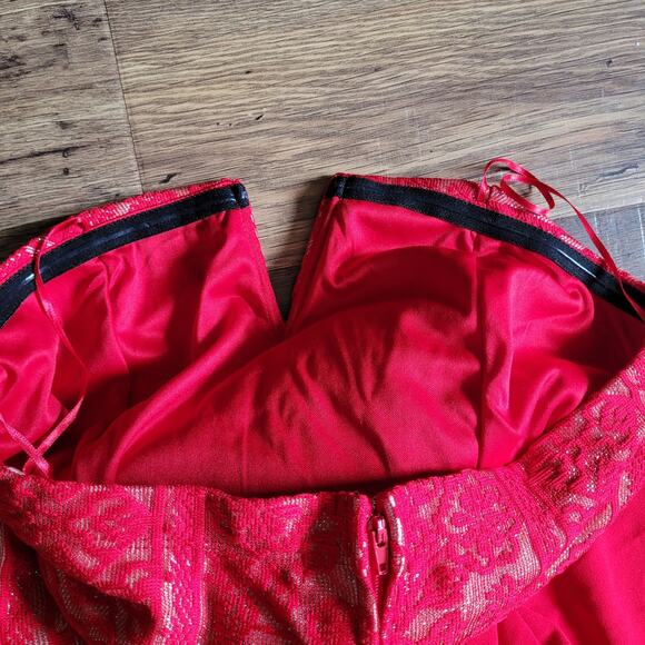 Francesca's Red Strapless Wide-Leg Jumpsuit NWT Women's Size Medium - Picture 15 of 15